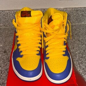 Nike Air High-Top Sneakers in Yellow and Blue